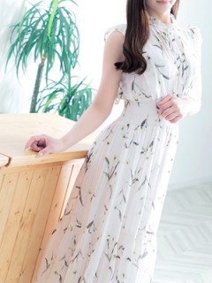 グランドオペラ福岡 波美(なみ)